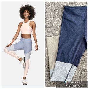 Outdoor Voices Springs Tricolor 7/8 Leggings size Small